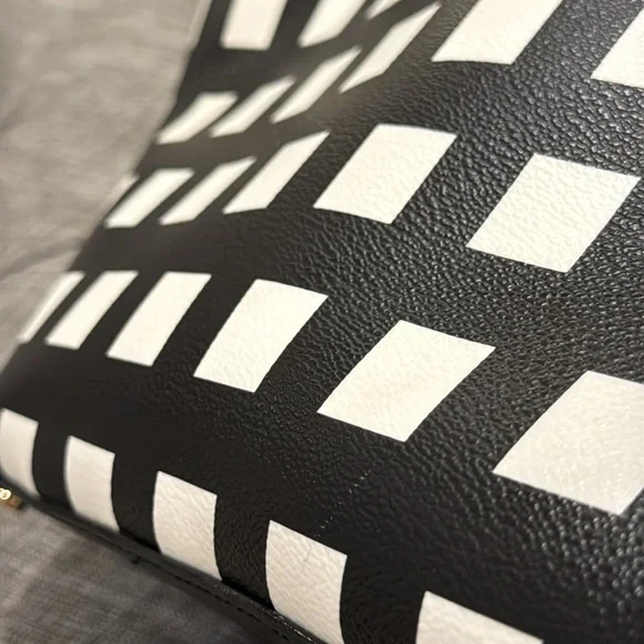 Kate Spade Bag Vegan Leather Black and White Checker Geometric Tote - Picture 16 of 17
